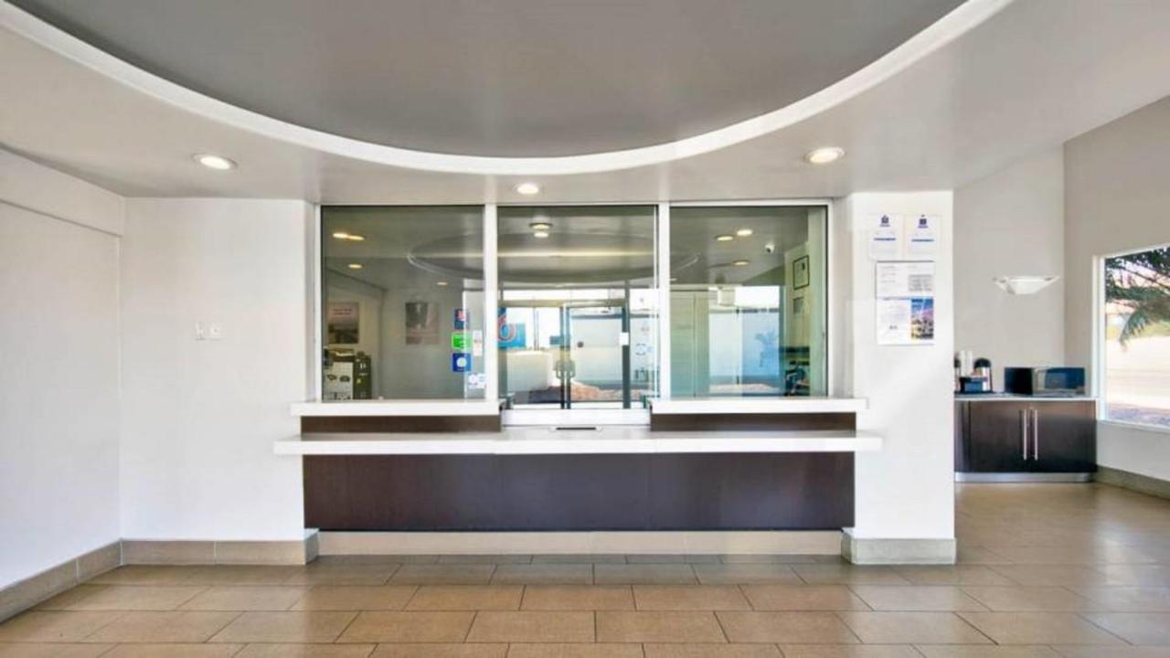 Motel 6 Victorville Exterior photo